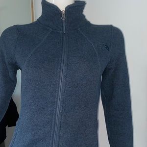 North face sweater